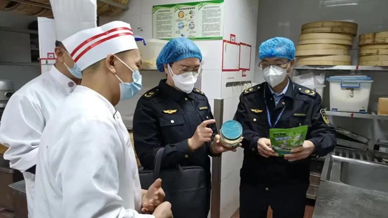 休闲食品代理，如何选择厂家直供批发？**
