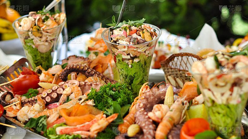小食品代加工：揭秘其背后的行业秘密与适合人群**